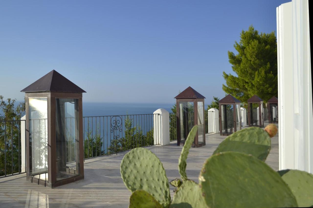 La Locanda Del Carrubo Mattinata Εξωτερικό φωτογραφία
